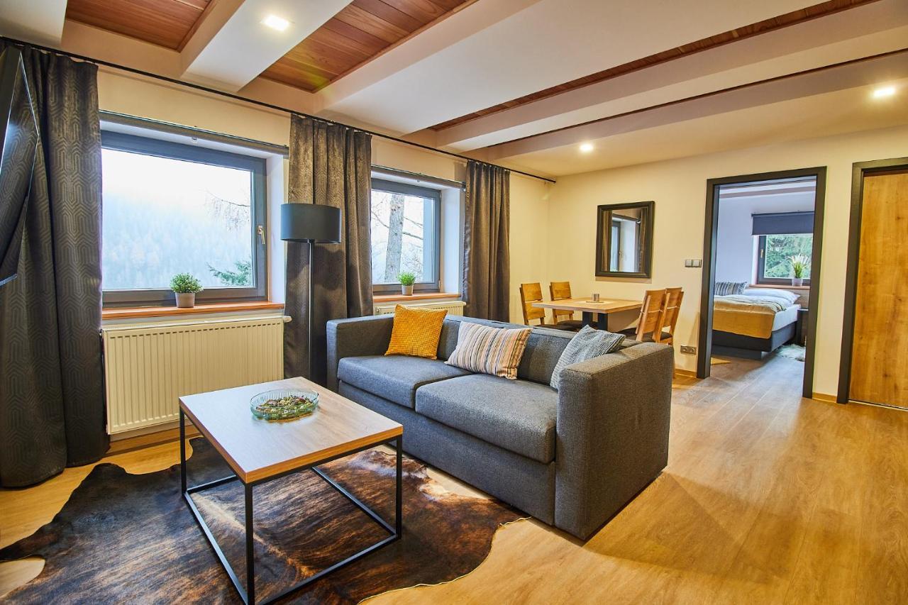 Apartmany Vysluni Spindleruv Mlyn Bagian luar foto