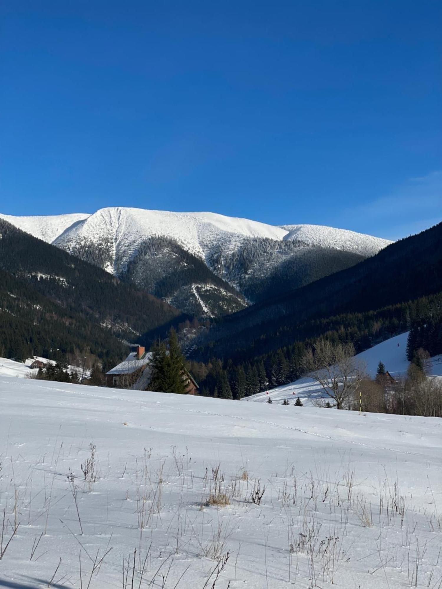 Apartmany Vysluni Spindleruv Mlyn Bagian luar foto