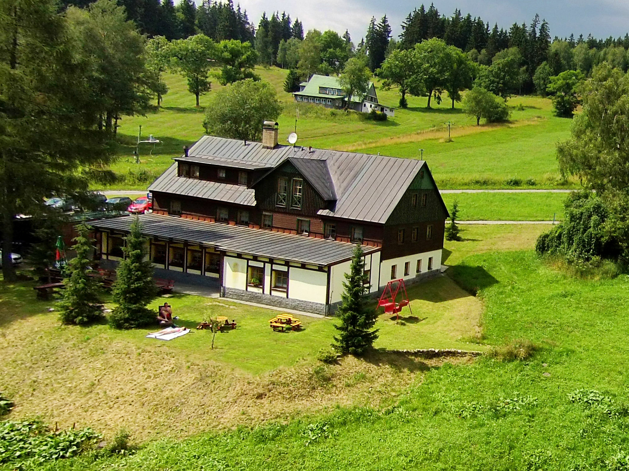 Apartmany Vysluni Spindleruv Mlyn Bagian luar foto