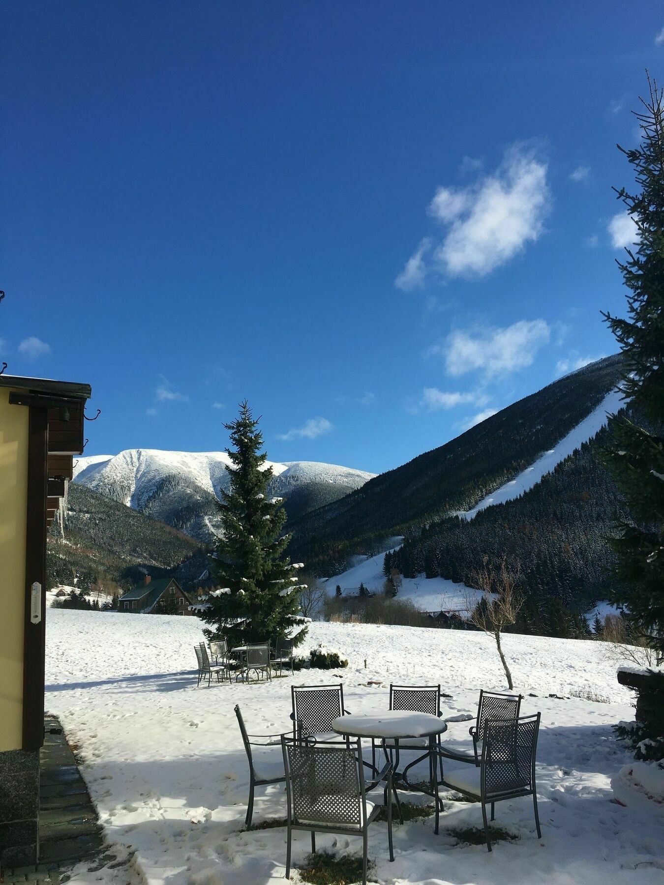 Apartmany Vysluni Spindleruv Mlyn Bagian luar foto